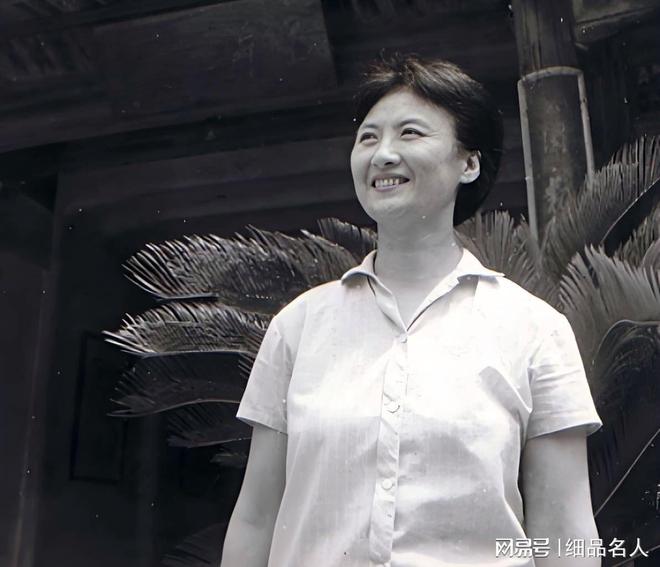 》的编剧骗走3738万美元她想自杀OG真人黄宗英：曾被《苦恼人的笑(图9)