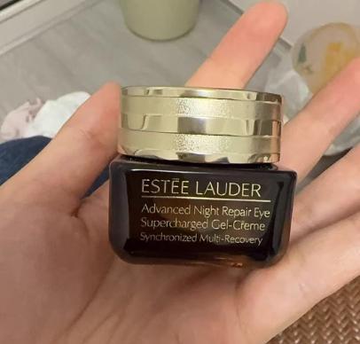 眼圈40-50岁眼霜哪个牌子好？OG网站20岁适合什么眼霜去黑(图5)